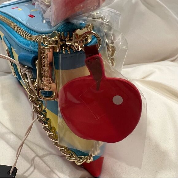 Loungefly Disney Snow White Cake Cosplay Crossbody Bag & Cardholder Set NWT - Picture 7 of 10